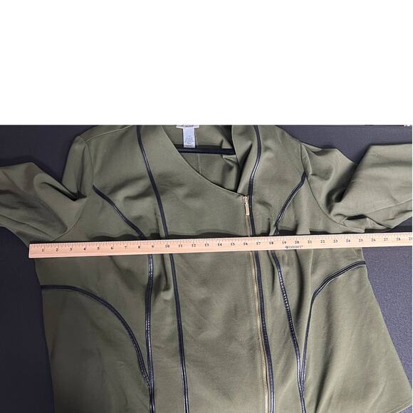 Catherine's Curvy Collection Camo Green Full Zip Women's Jacket Size 28 - Picture 7 of 10
